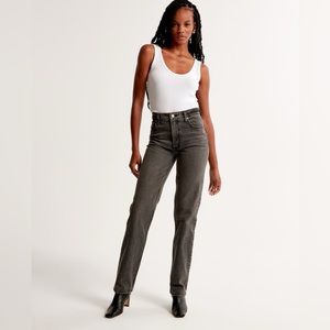 Abercrombie & Fitch Ultra High Rise 90s Straight Jean